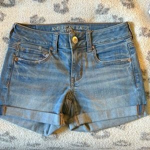 NWT American Eagle Super Super Stretch Jean Shorts size 2